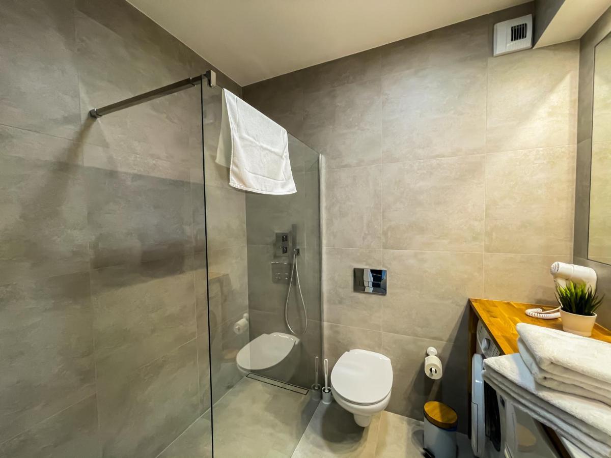 Baltic Comfort Spa Apartment With Free Pool, Saunas & Fitness - Kasprowicza 20 Kołobrzeg Buitenkant foto