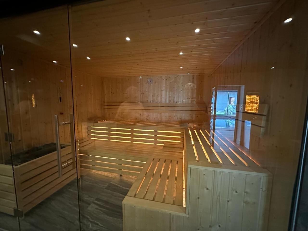 Baltic Comfort Spa Apartment With Free Pool, Saunas & Fitness - Kasprowicza 20 Kołobrzeg Buitenkant foto