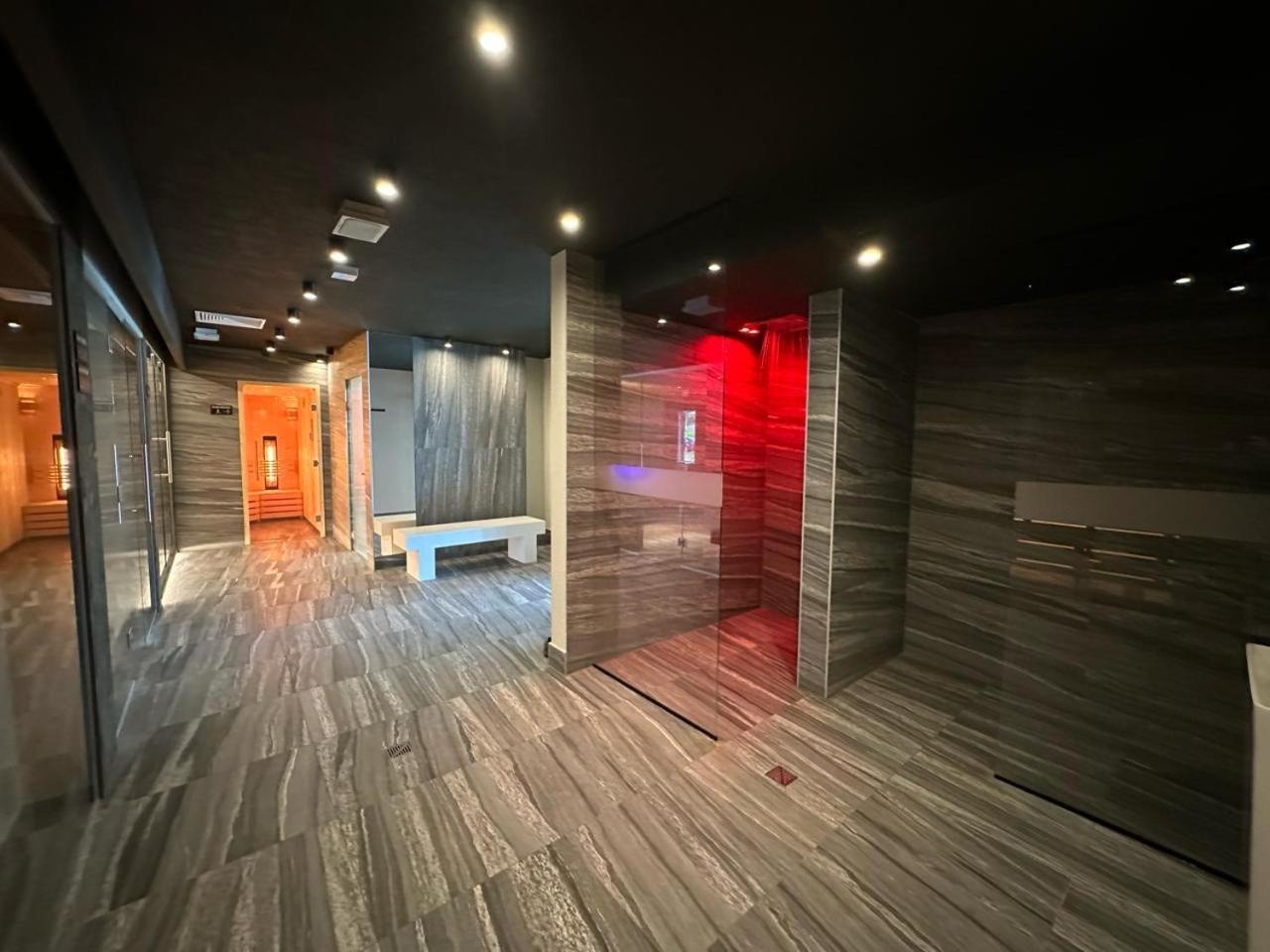 Baltic Comfort Spa Apartment With Free Pool, Saunas & Fitness - Kasprowicza 20 Kołobrzeg Buitenkant foto