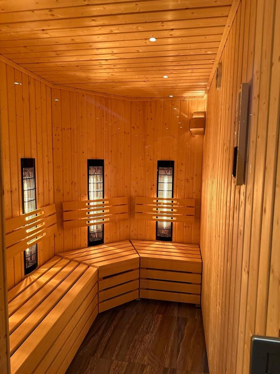 Baltic Comfort Spa Apartment With Free Pool, Saunas & Fitness - Kasprowicza 20 Kołobrzeg Buitenkant foto